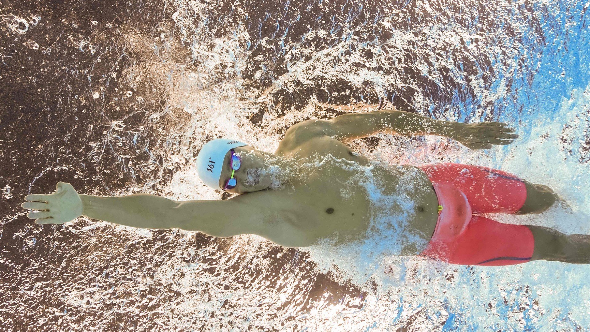 kaiyun登录入口-中美澳德蝶泳划幅对比分析报告，奥运蝶泳比赛视频